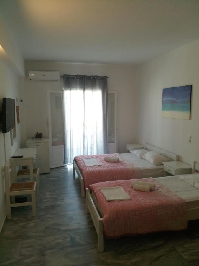 Siren Rooms And Apartments Paros Eksteriør billede