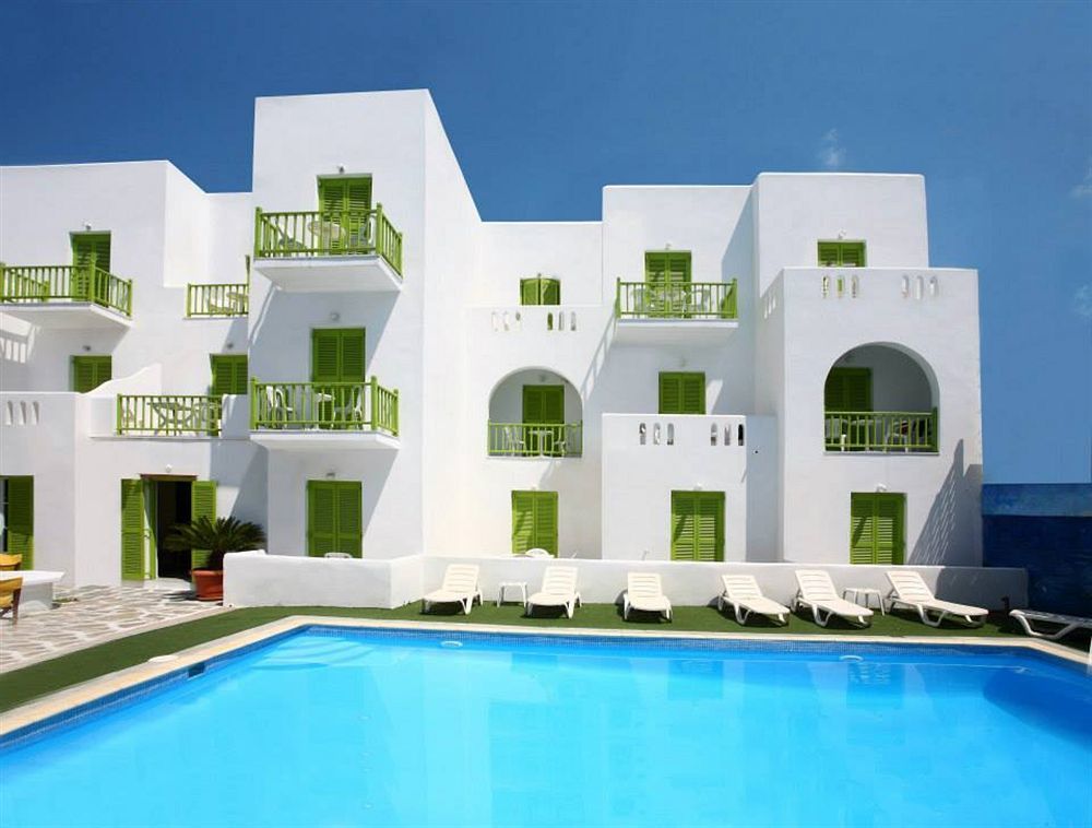Siren Rooms And Apartments Paros Eksteriør billede