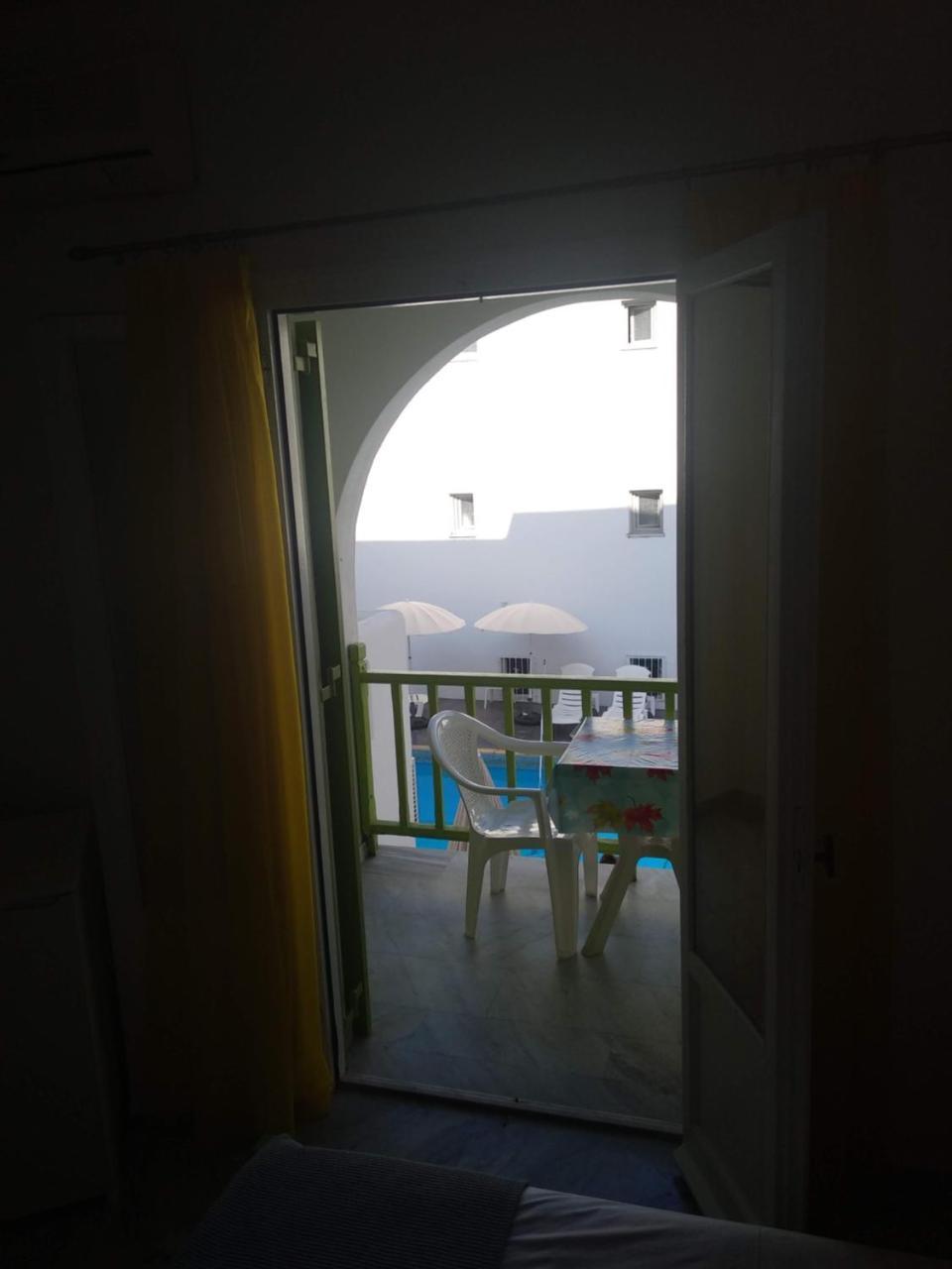 Siren Rooms And Apartments Paros Eksteriør billede