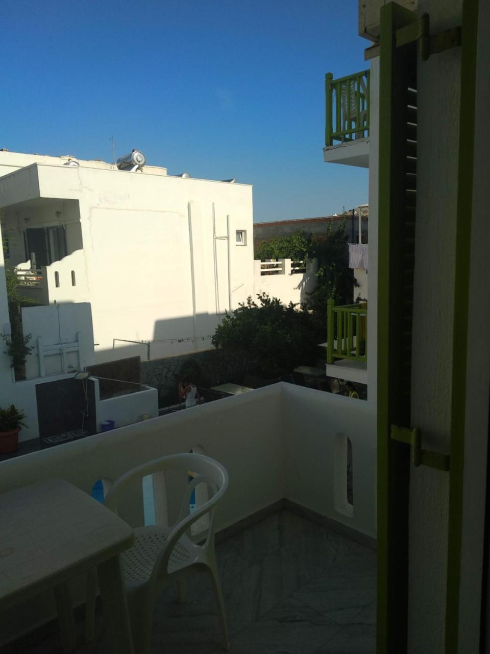 Siren Rooms And Apartments Paros Eksteriør billede