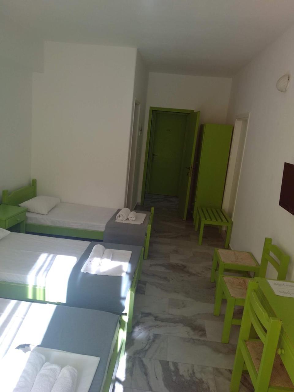 Siren Rooms And Apartments Paros Eksteriør billede